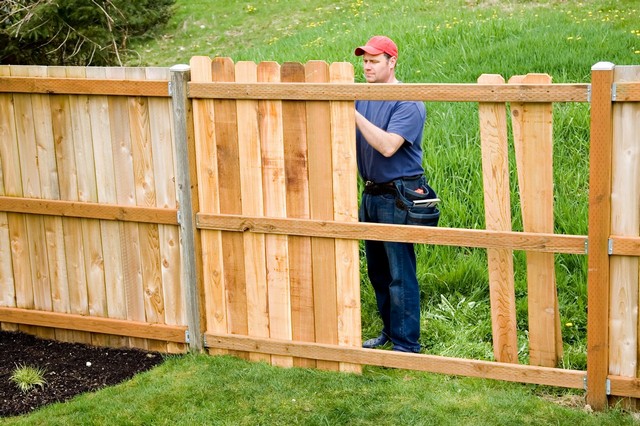 Fencing Mill Hill, NW7